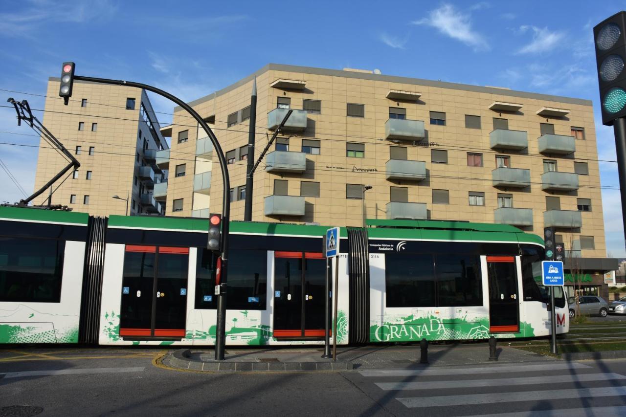 Апартаменты Piso Centro De Granada Junto Al Metro Экстерьер фото