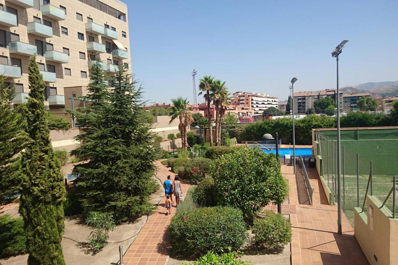 Апартаменты Piso Centro De Granada Junto Al Metro Экстерьер фото